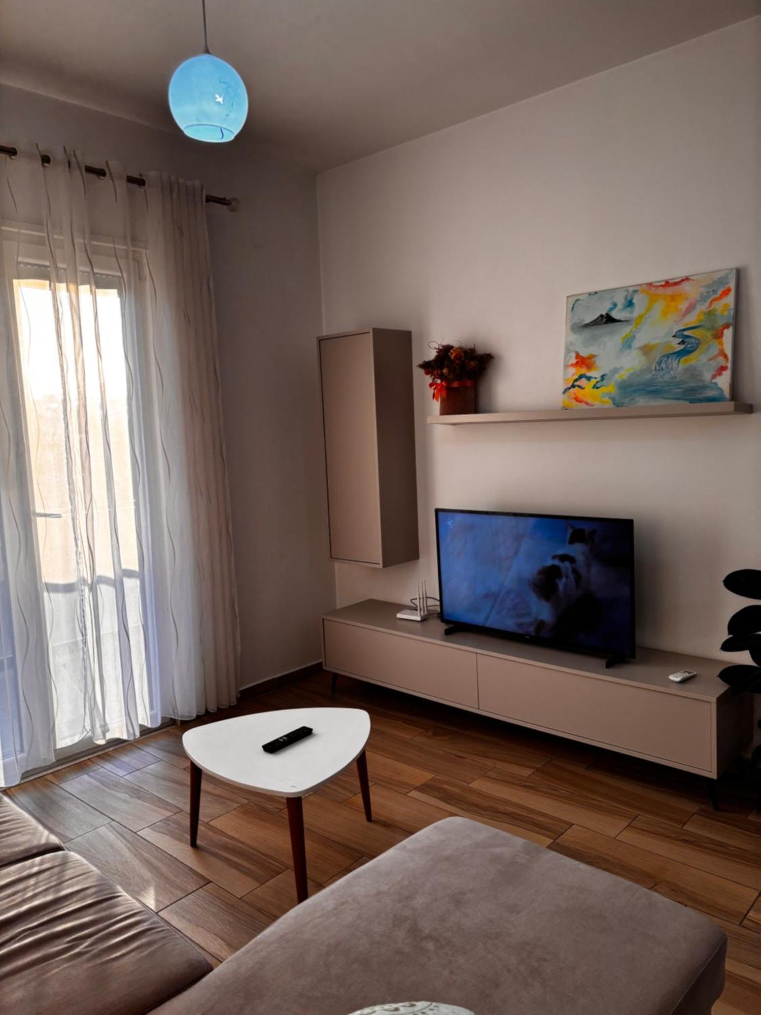 Jon'S Apartment 地拉那 外观 照片