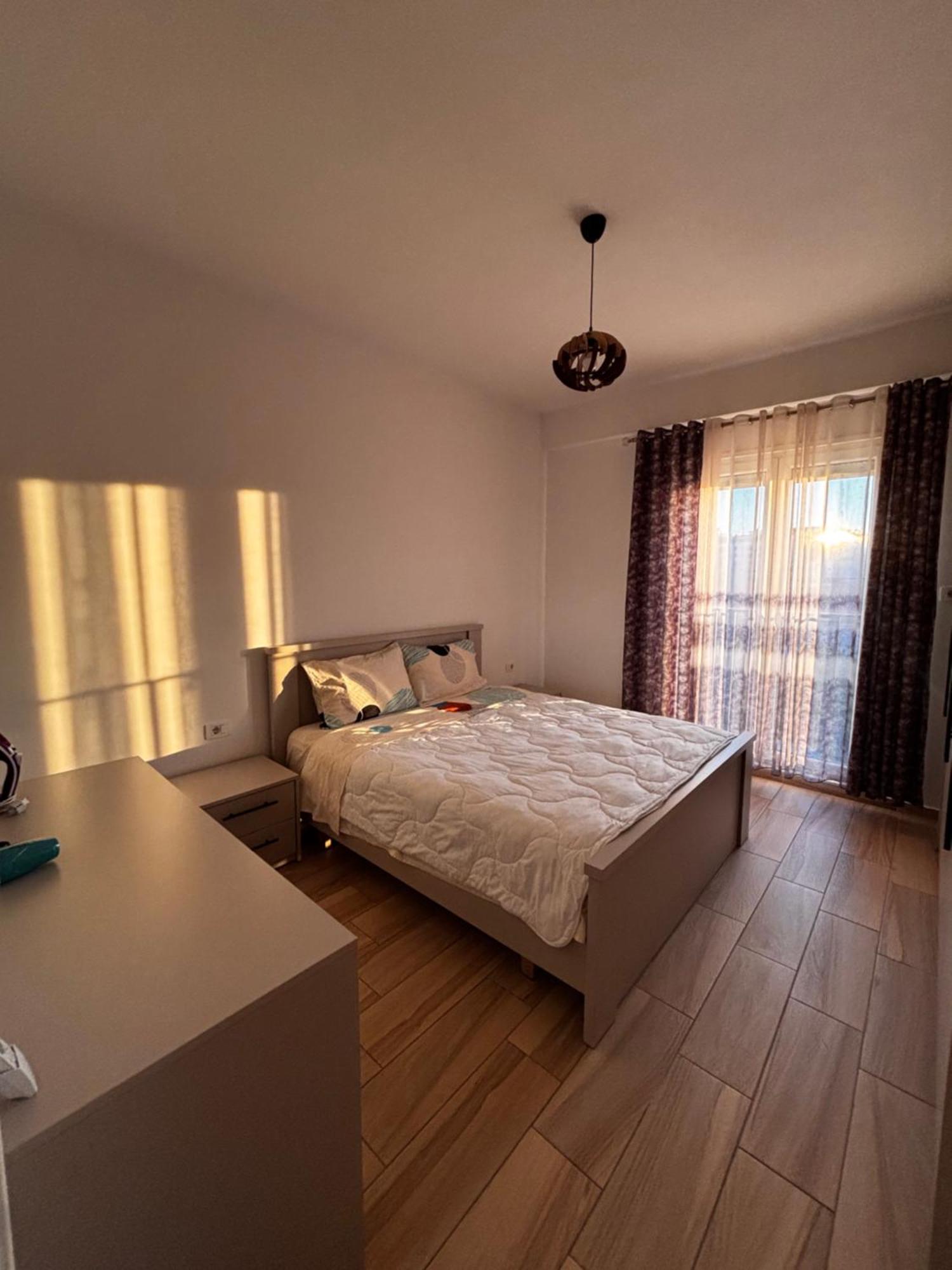 Jon'S Apartment 地拉那 外观 照片