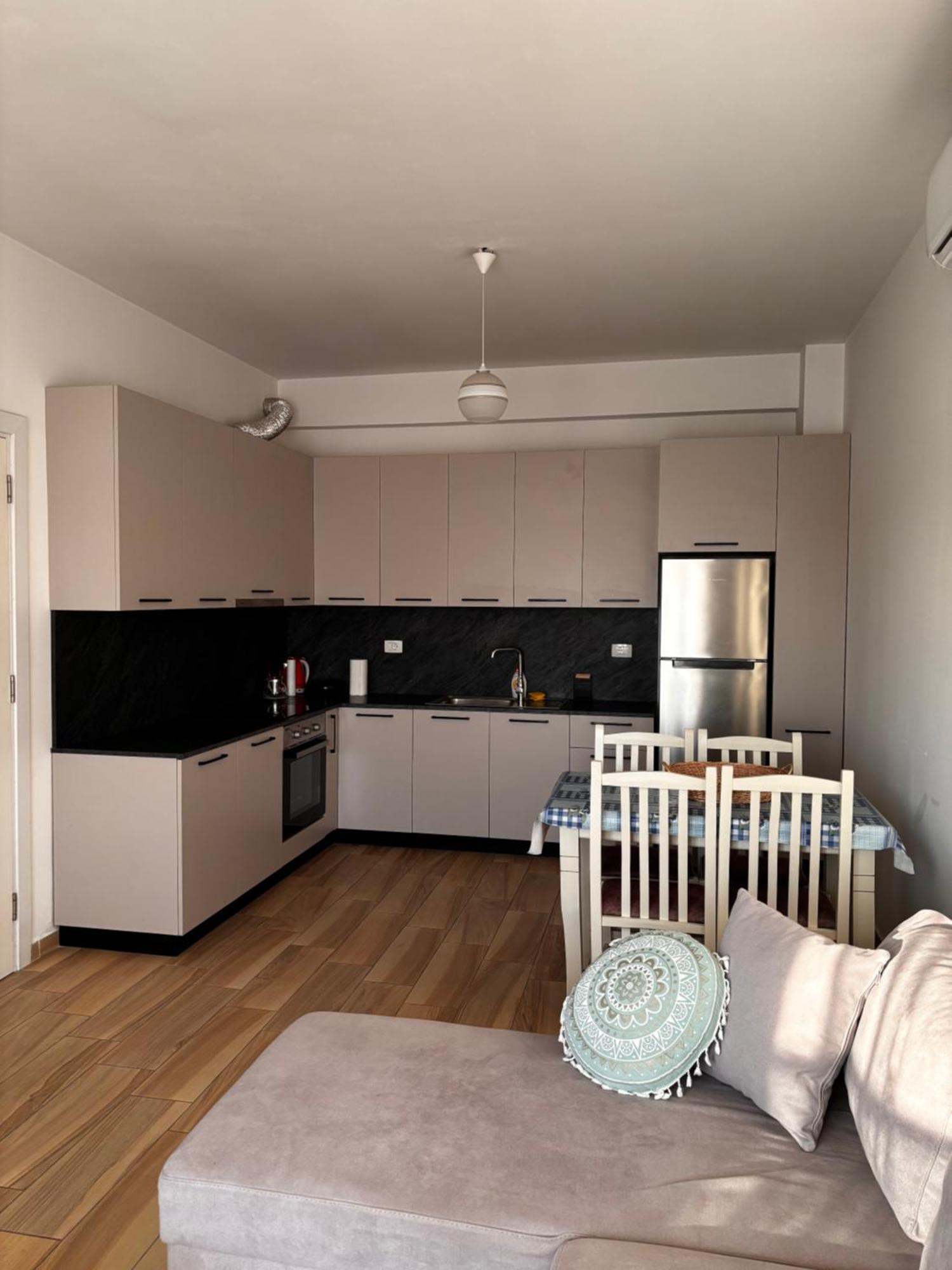 Jon'S Apartment 地拉那 外观 照片